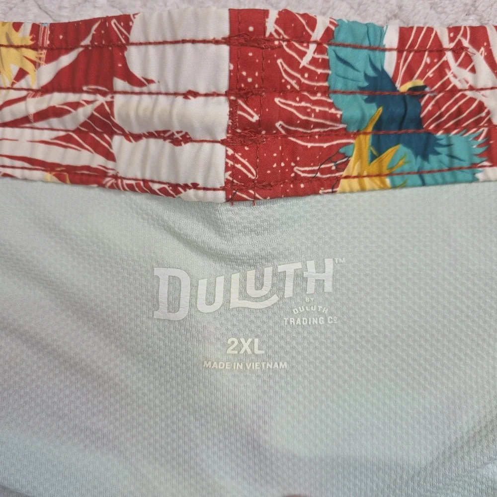 Duluth Trading Co Mens 2XL Tropical Bird Palm‎ Swim Trunks Red White 48 Waist